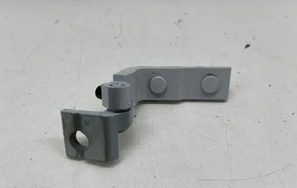 Mercedes-Benz GLA H247 Rear door lower hinge