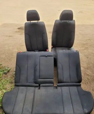 Seat set