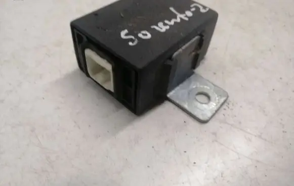 KIA Sorento Immobilizer control unit/module 0K2NC677B0 30020234 97RI000008