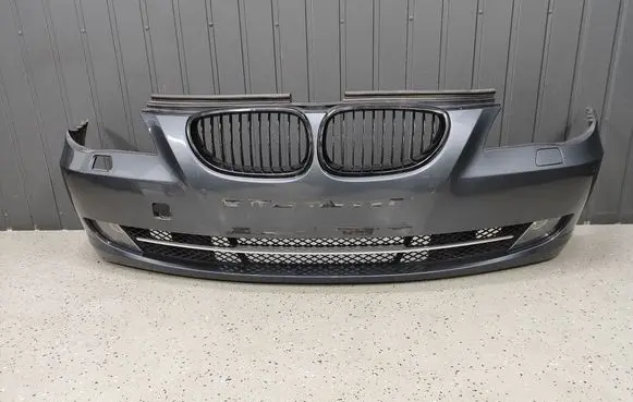 BMW 5 E60 E61 Front bumper 7178068 51117178068 A68