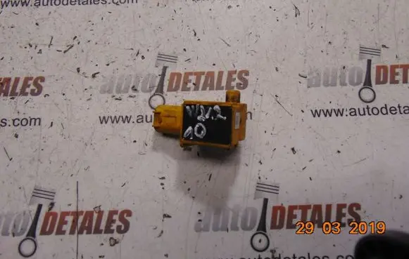 Mercedes-Benz E W212 Airbag deployment crash/impact sensor A2128210351