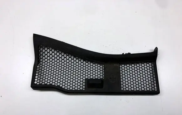 Audi A4 S4 B8 8K Wiper trim 8T1863051