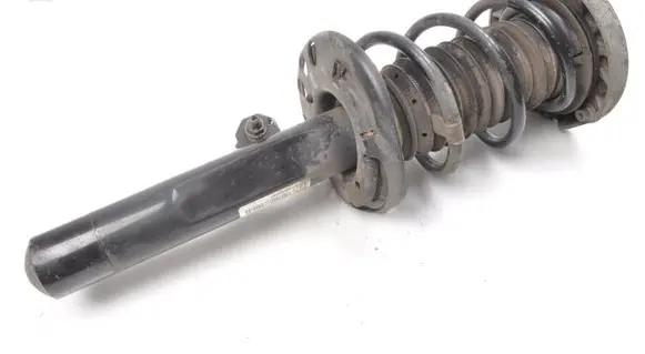 BMW 1 F40 Front shock absorber/damper 6899672