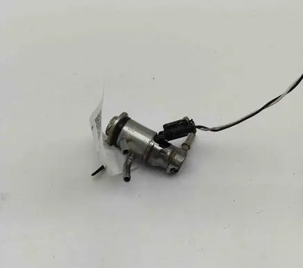 Mercedes-Benz E W213 AdBlue injector A0004904100