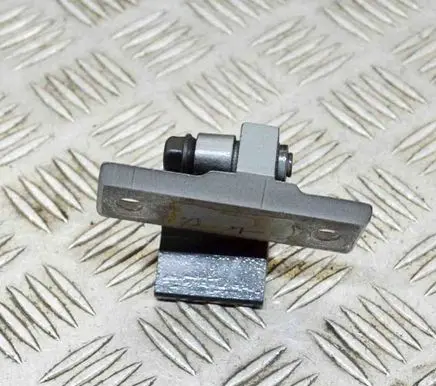 BMW X4 F26 Rear door lower hinge A046574 7160823