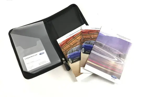 Ford Focus Owners service history hand book CG2147LTU C019821 E187239