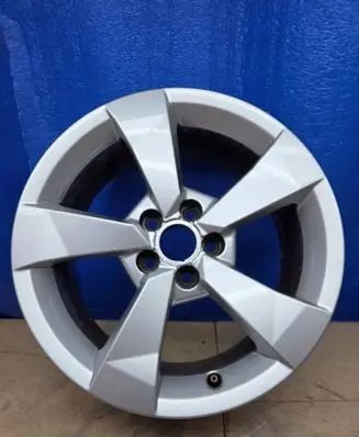 Audi A1 R16 alloy rim 8XA601025A
