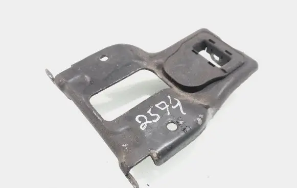 BMW 1 E81 E87 Other engine bay part 7123405