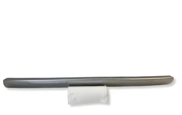 Volvo XC40 Front bumper splitter molding 31407947 30747788