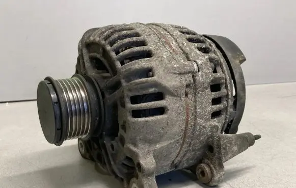 Jeep Compass Generator/alternator 0124525128 05033757AB