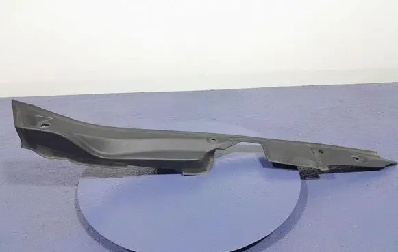 BMW 2 F45 Windshield trim 7450919