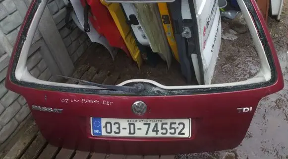 Volkswagen PASSAT B5 Truck tailgate 