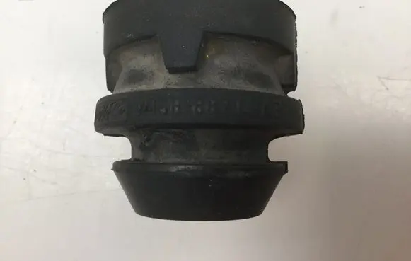 Land Rover Evoque I Radiator mount bracket 3M5H8B204AB
