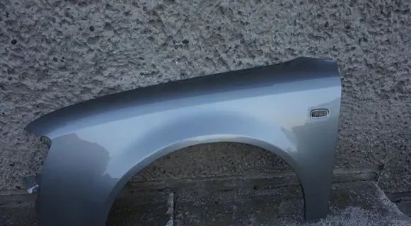 Audi A4 S4 B6 8E 8H Fender
