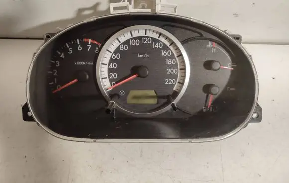 Mazda 5 Speedometer (instrument cluster) CDCC33B 11148147