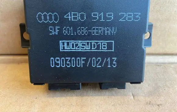 Audi A6 S6 C5 4B Parking PDC control unit/module 4B0919283