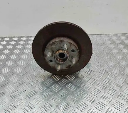 Hyundai i10 Front wheel hub 51715B9000