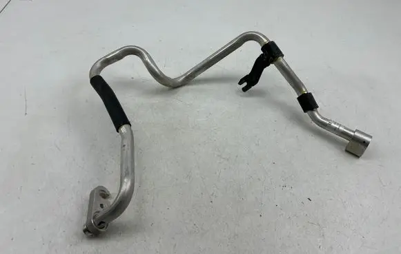 Air conditioning (A/C) pipe/hose
