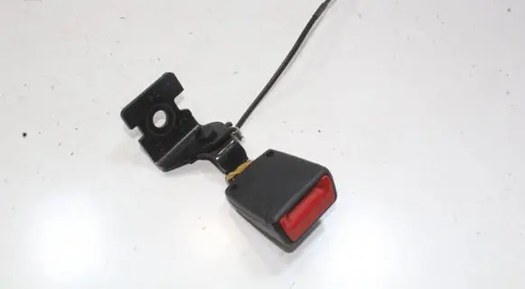 KIA Xceed Rear seatbelt buckle