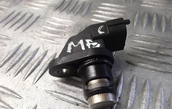 Mercedes-Benz C W203 Crankshaft position sensor A0041536928 0232103037