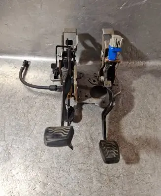 Ford Transit Custom Pedal assembly BK217A542BA