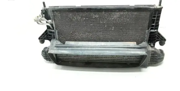 Volvo V50 Radiator set 3M518005DB 30741631