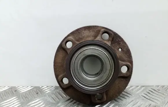 Audi A4 S4 B8 8K Rear wheel bearing hub 