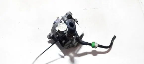 Mazda 323 F Vacuum pump RE4F18G00 X2T58171A
