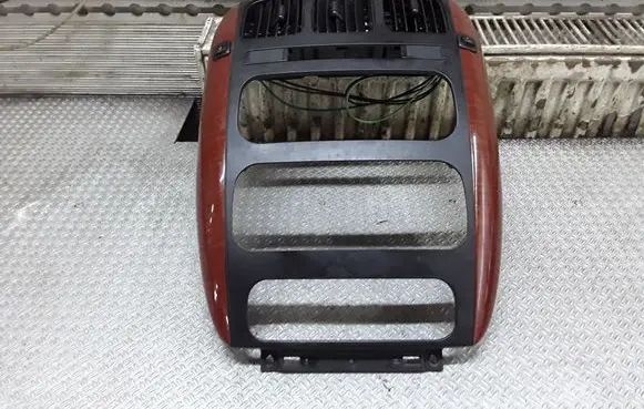 Dash center air vent grill