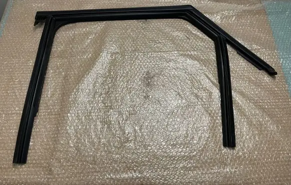 Audi A1 Rubber seal rear door 820839439