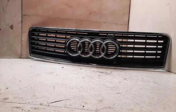 Audi A6 S6 C5 4B Front grill 4B0853651F