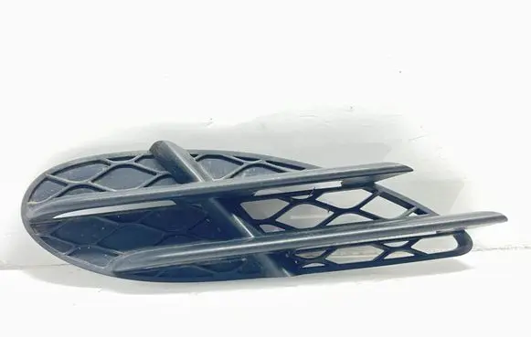 Mercedes-Benz S W220 Front bumper lower grill A2208851623