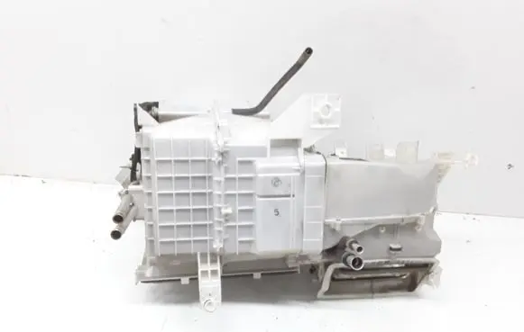 Toyota Corolla Verso E121 Interior heater climate box assembly 8701013150
