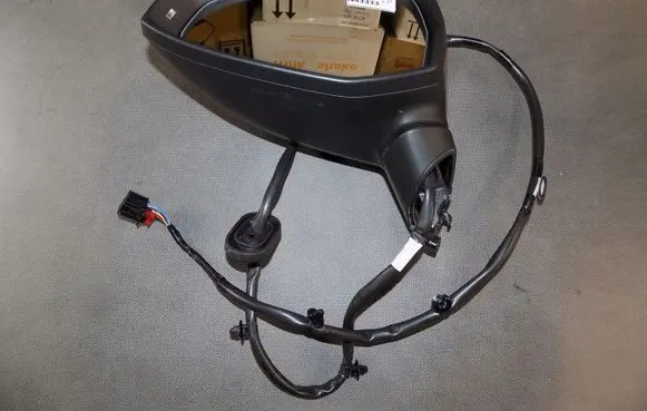 Audi RS5 Front door electric wing mirror