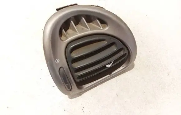 Citroen Xsara Picasso Dash center air vent grill 9631280077