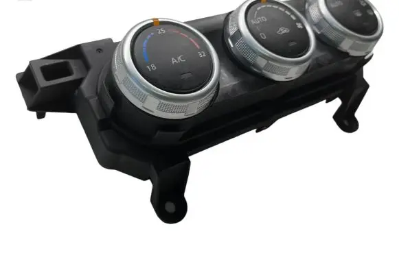 Mazda CX-3 Climate control unit 61190B