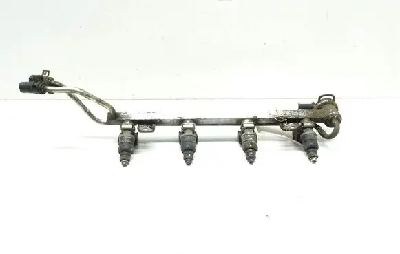 Audi A3 S3 8L Fuel main line pipe 06A906031A