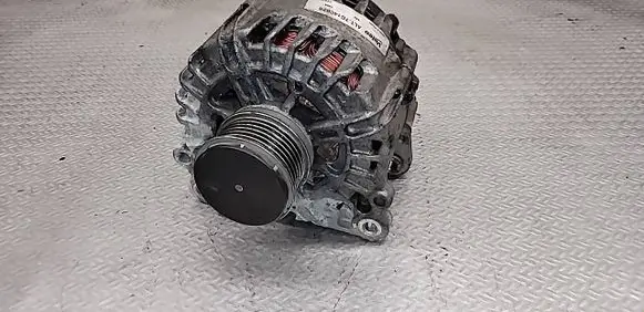Audi A4 S4 B7 8E 8H Generator/alternator C607703A TGT4C026