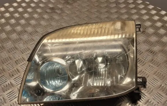 Nissan X-Trail T30 Headlight/headlamp SAE15Y202