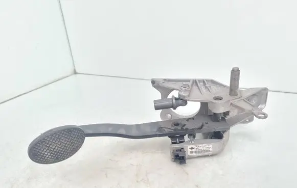 Mini One - Cooper Coupe R56 Brake pedal 35006770617 6770617