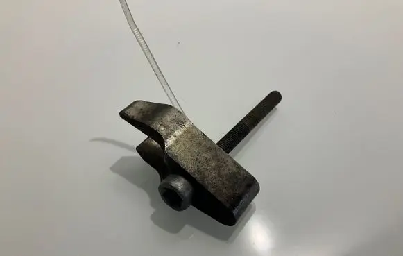 Fuel Injector clamp holder