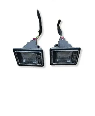 Mercedes-Benz C W205 Number plate light A0009062903 L00E13623 TL85D01