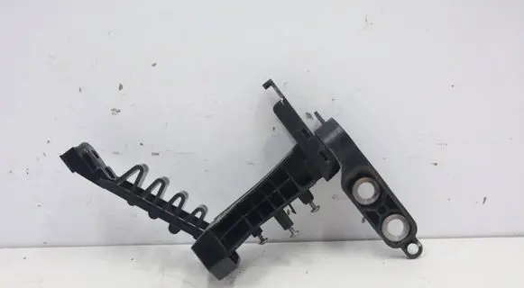 BMW 4 G22 G23 G24 G26 Front bumper mounting bracket 1148808MWGK471 1148808 7434062MWGK478
