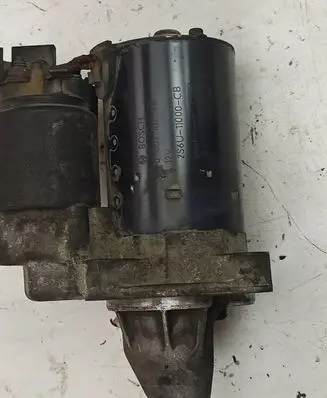 Mazda 2 Starter motor