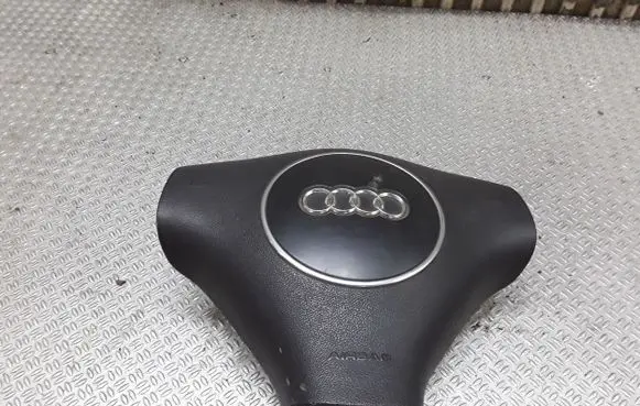 Audi A2 Steering wheel airbag 8E0880201S