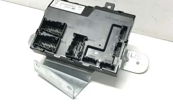 Ford Fiesta Comfort/convenience module DN1T15K600EE 116RA000084