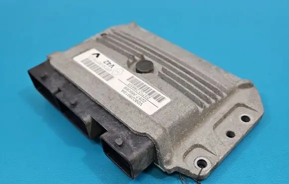 Renault Clio IV Engine control unit/module ECU 237102071R IMPRK1555602