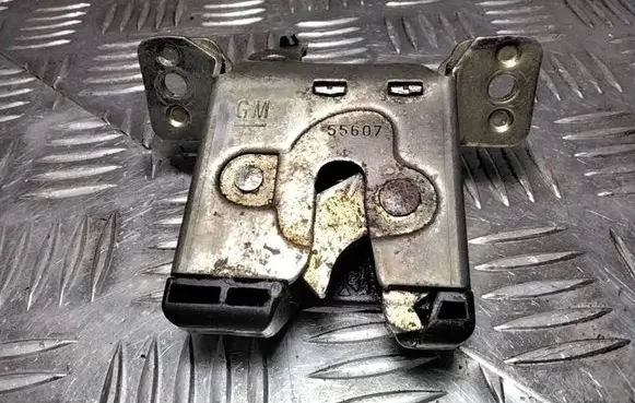 Opel Astra F Tailgate/trunk/boot lock/catch/latch 55607