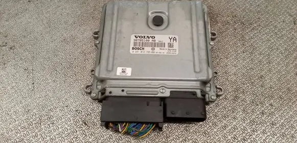 Volvo V70 Engine control unit/module 30785100 1039S18372 0281012765