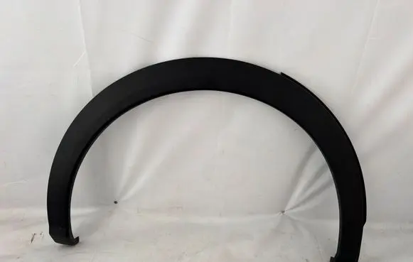 Peugeot 3008 III Rear arch trim 9840245180